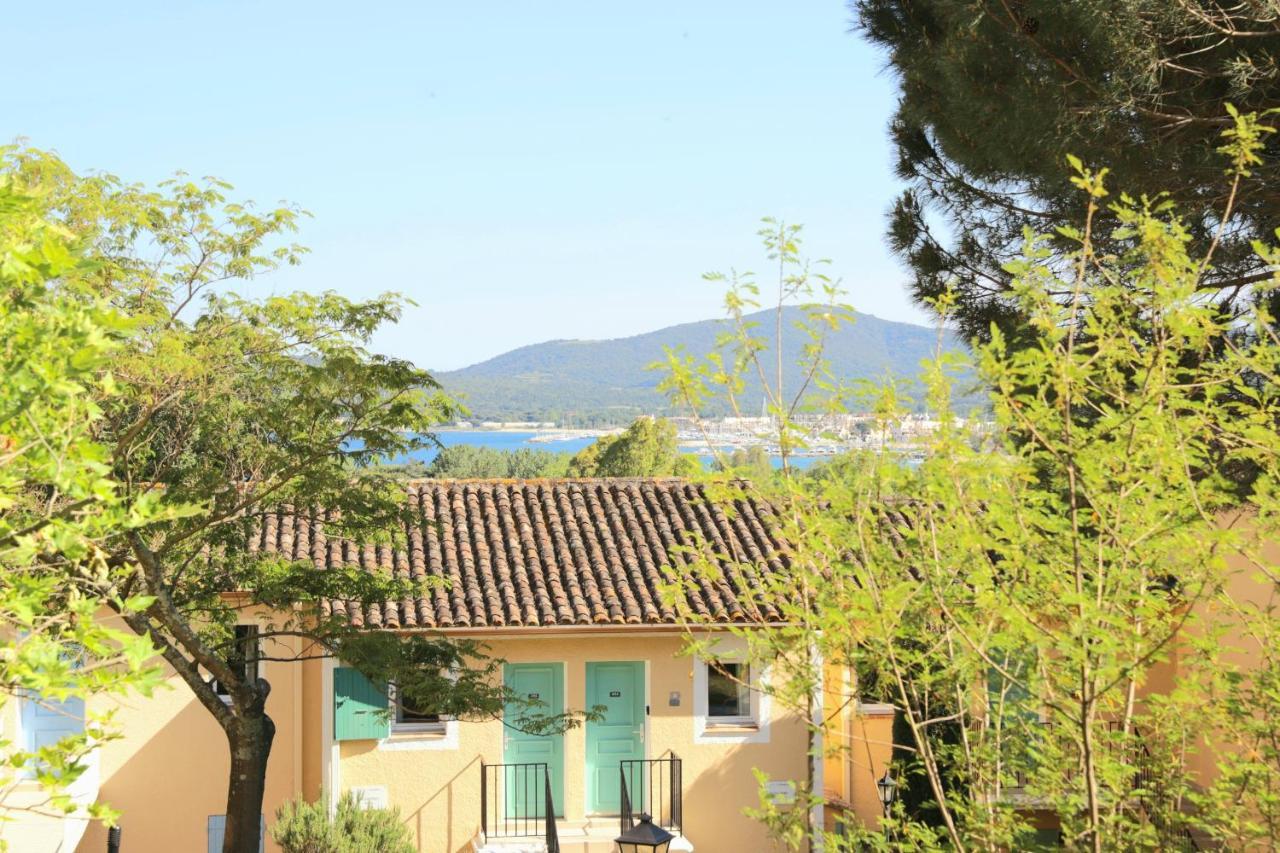 Chez Adriana Studio Vue Mer Avec Piscine Grimaud Luaran gambar